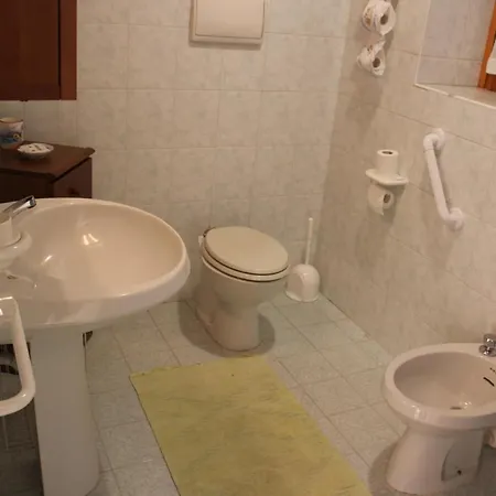 Lovelyflat Ii Albisano * Torri Del Benaco